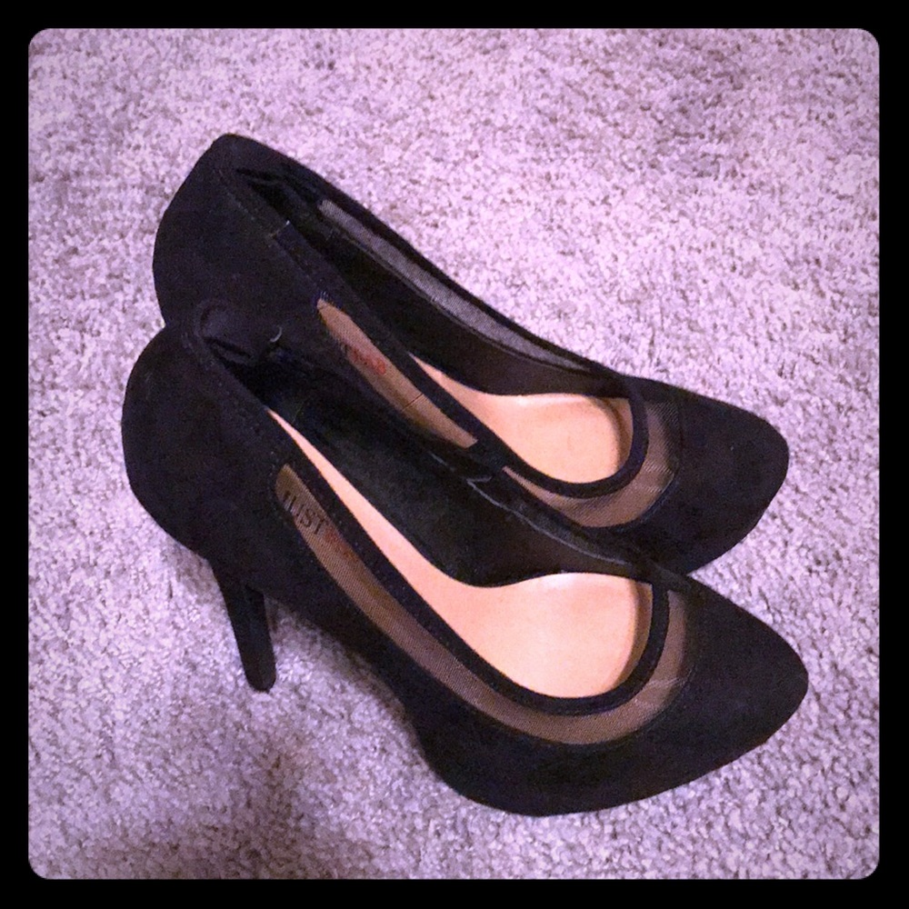 Just Fab black platform heels
